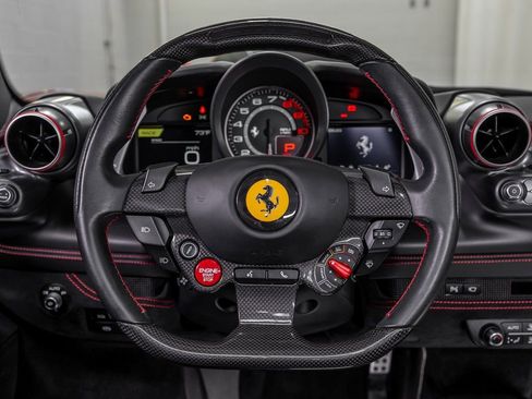 Certified 2022 Ferrari F8 Tributo image 20