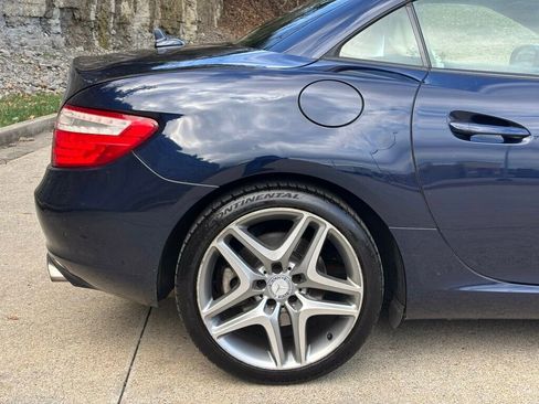 Used 2015 Mercedes-Benz SLK 250 2015 MERCEDES-BENZ SLK 250 image 36