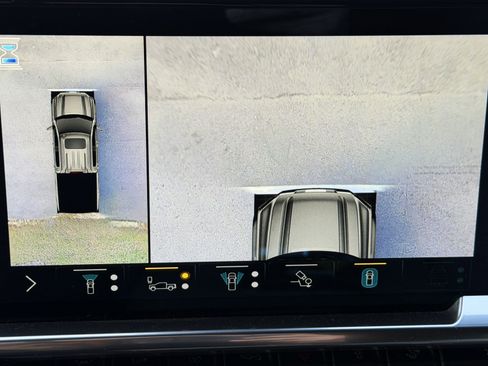 Used 2022 GMC Sierra 1500 SLT w/ SLT Premium Plus Package image 21