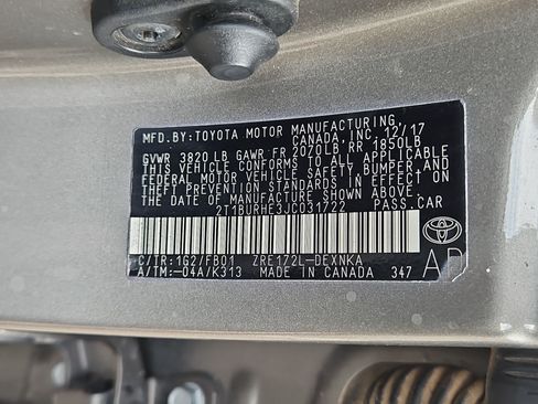 Used 2018 Toyota Corolla LE w/ Carpet Mat Package (TMS) FWD image 31