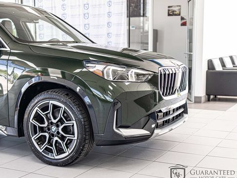 Used 2023 BMW X1 xDrive28i w/ Premium Package AWD/4WD image 4