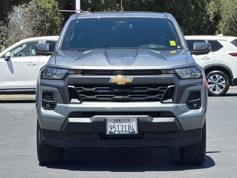Used 2024 Chevrolet Colorado LT w/ LT Convenience Package RWD image 8