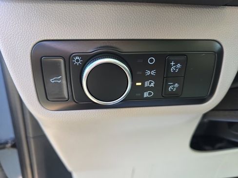 Used 2025 Ford Escape Active w/ Cold Weather Package image 24