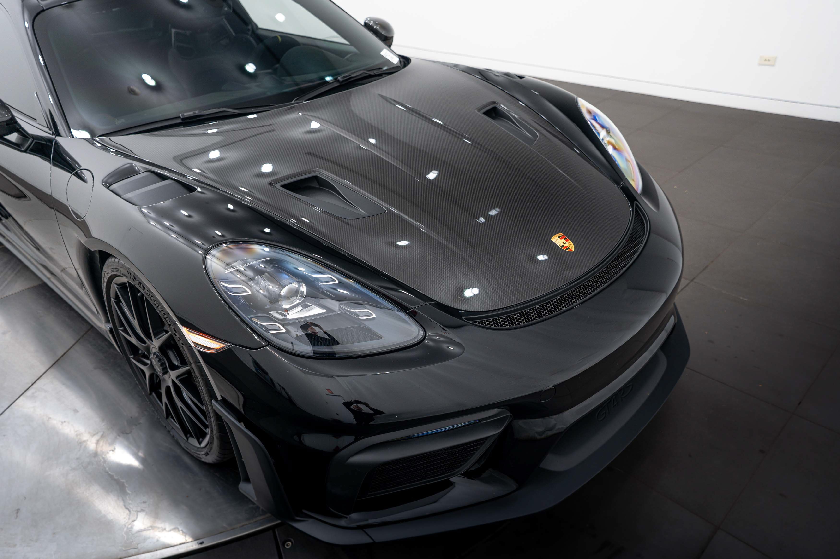 Certified 2023 Porsche 718 Cayman GT4 RS RWD image 27