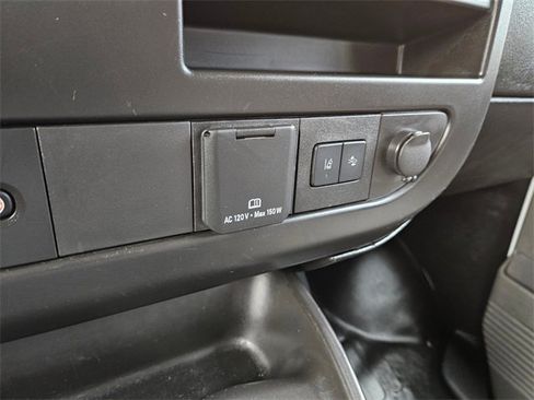 Used 2024 GMC Savana 2500 w/ Driver Convenience Package image 23