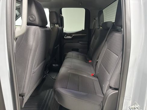 Used 2024 GMC Sierra 1500 Elevation image 16