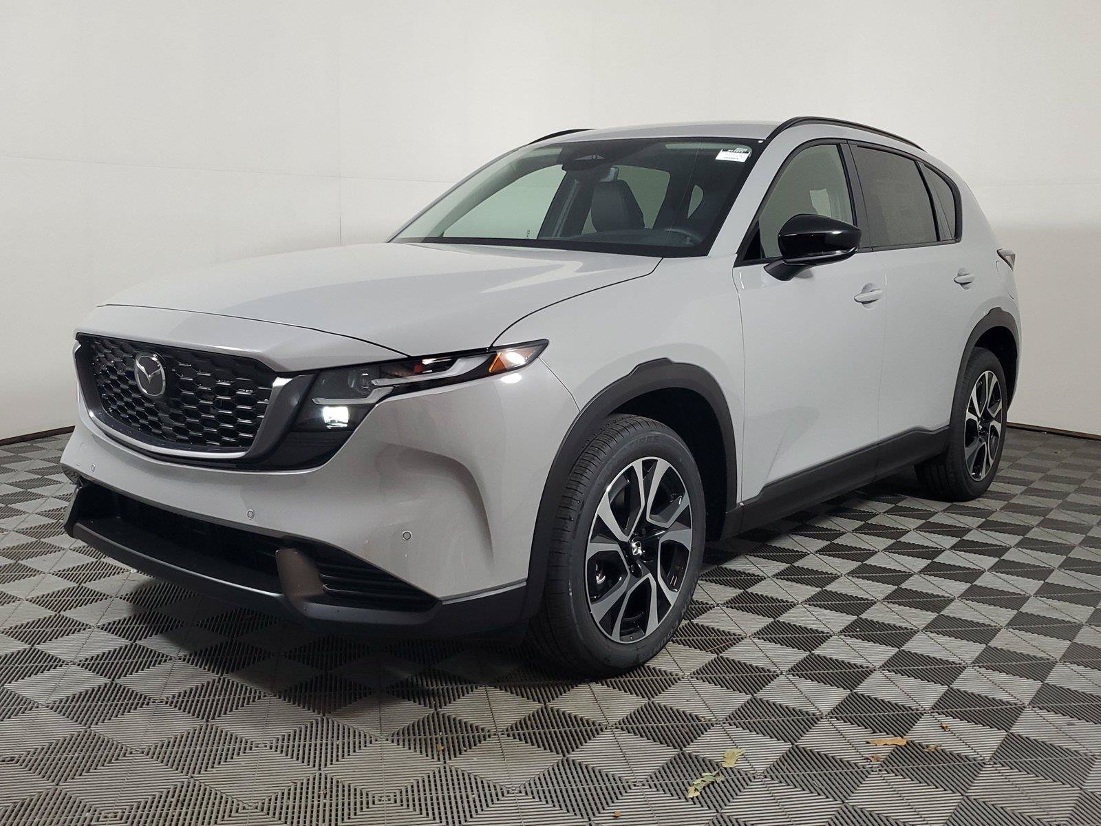 New 2026 MAZDA CX-5 Preferred AWD/4WD image 1