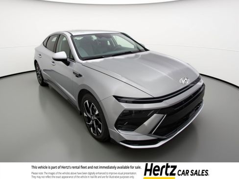 Used 2025 Hyundai Sonata SEL image 1
