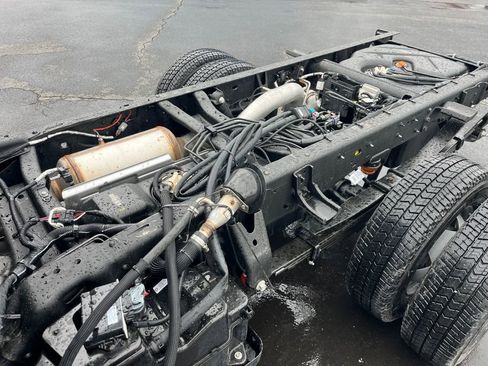 New 2026 Chevrolet Silverado 3500 LT w/ Convenience Package image 24