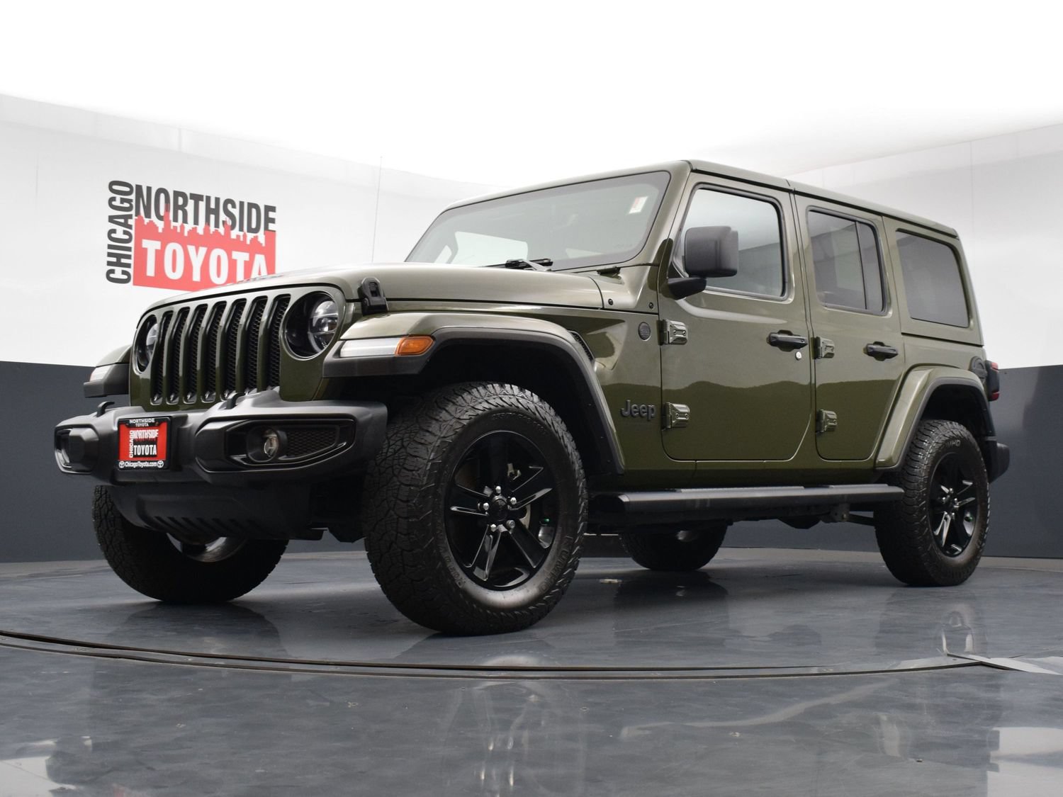 Used 2021 Jeep Wrangler Unlimited Sahara AWD/4WD image 33