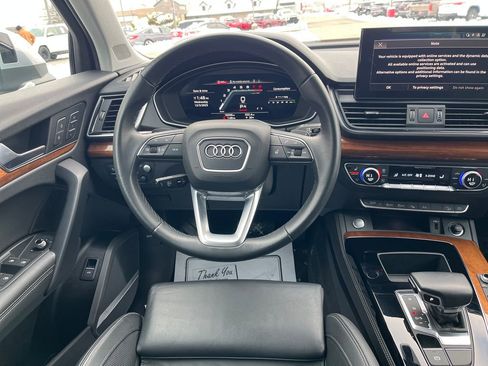 Used 2023 Audi Q5 2.0T Prestige w/ Prestige Package image 15