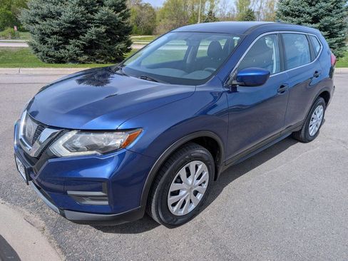 Used 2017 Nissan Rogue S AWD/4WD image 5