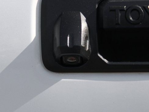 Used 2020 Toyota Tacoma SR5 image 34