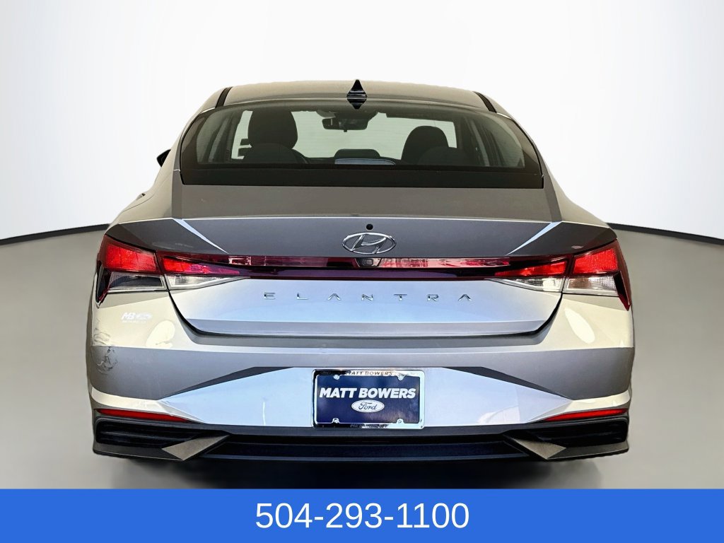 Used 2023 Hyundai Elantra SEL w/ Cargo Package FWD image 8