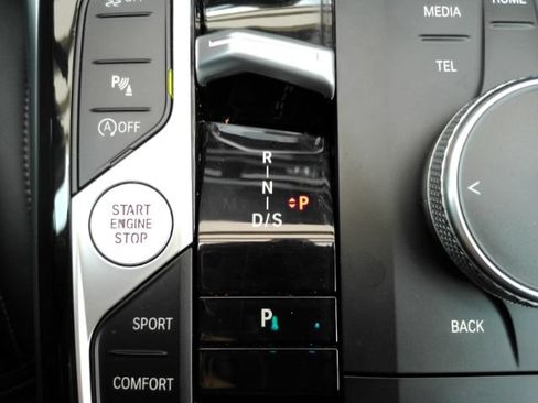 Used 2023 BMW 330i Sedan w/ Driving Assistance Package RWD image 50