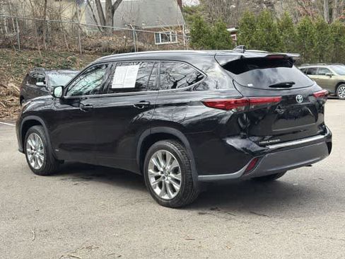 Used 2023 Toyota Highlander Limited image 35