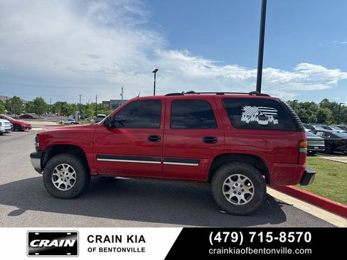 Used 2005 Chevrolet Tahoe LT w/ LT Preferred Equipment Group AWD/4WD image 6