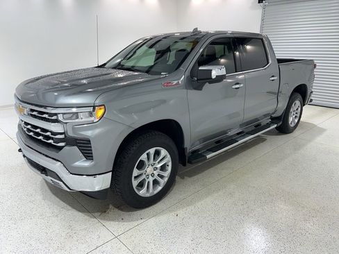New 2026 Chevrolet Silverado 1500 LTZ w/ LTZ Premium Package AWD/4WD image 1
