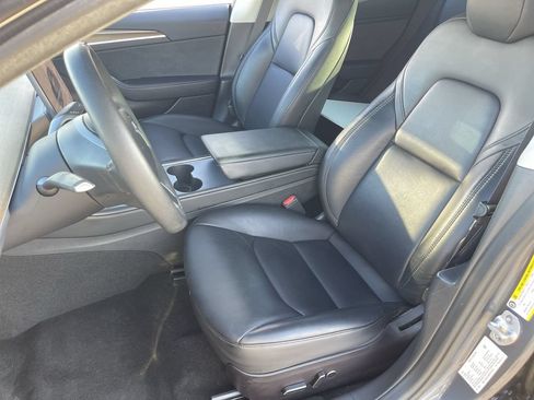 Used 2023 Tesla Model 3 Standard Range RWD image 19