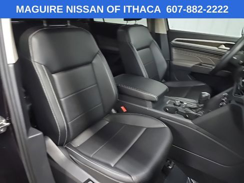 Used 2022 Volkswagen Atlas SE AWD/4WD image 14