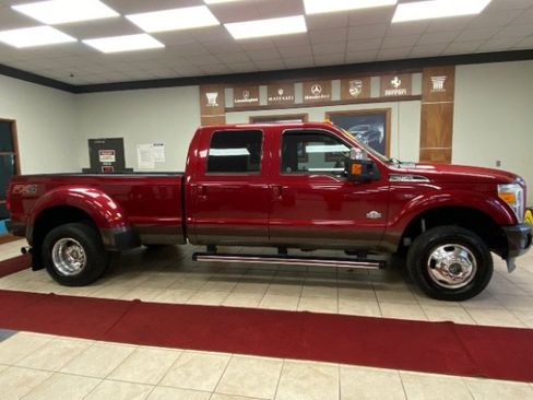 Used 2015 Ford F350 King Ranch w/ FX4 Off-Road Package AWD/4WD image 9