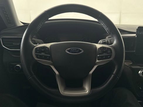 Used 2020 Ford Explorer Limited w/ Equipment Group 310A image 25