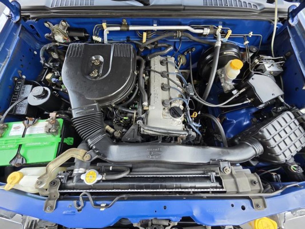 Used 1998 Nissan Frontier XE AWD/4WD image 18