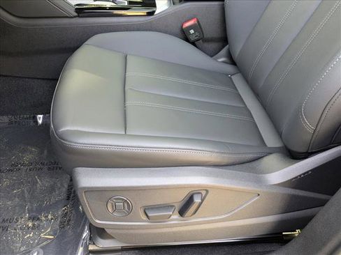 New 2025 Audi Q5 Premium Plus image 4