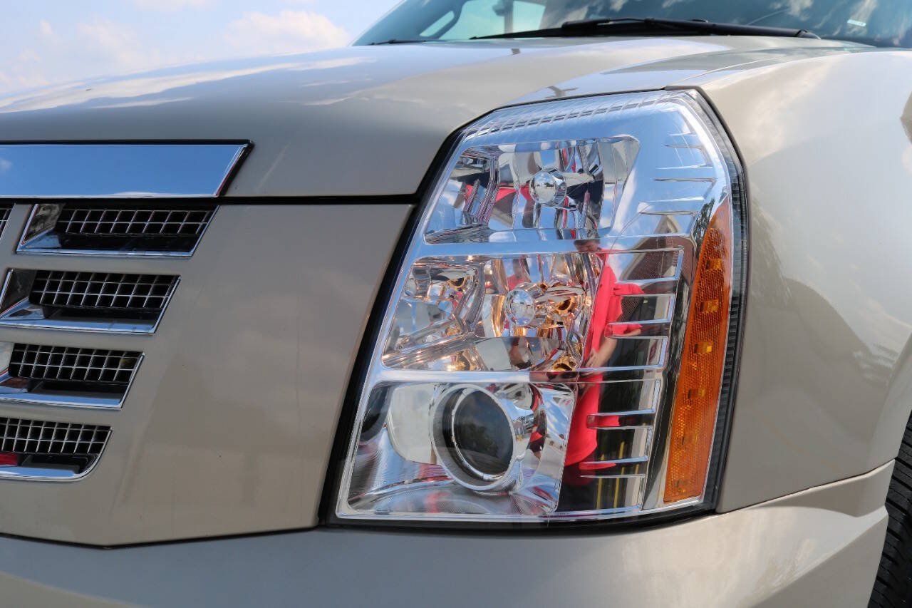 Used 2007 Cadillac Escalade AWD image 42