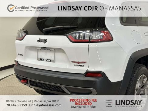 Used 2022 Jeep Cherokee Trailhawk w/ Sun, Sound & Nav Group AWD/4WD image 10
