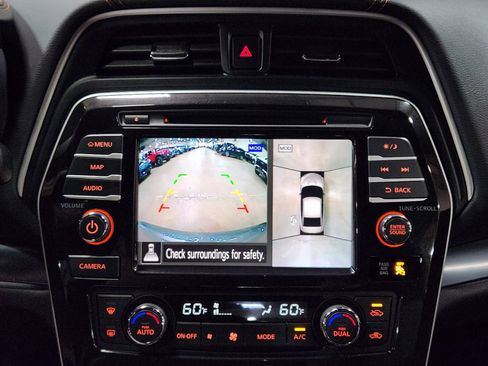 Used 2023 Nissan Maxima SR w/ Sport Mat Group image 38