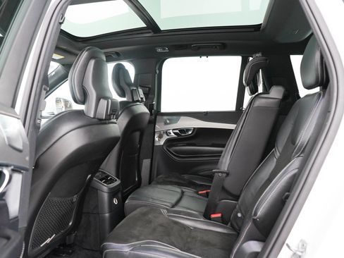 Used 2019 Volvo XC90 T8 R-Design w/ Advanced Package AWD/4WD image 16