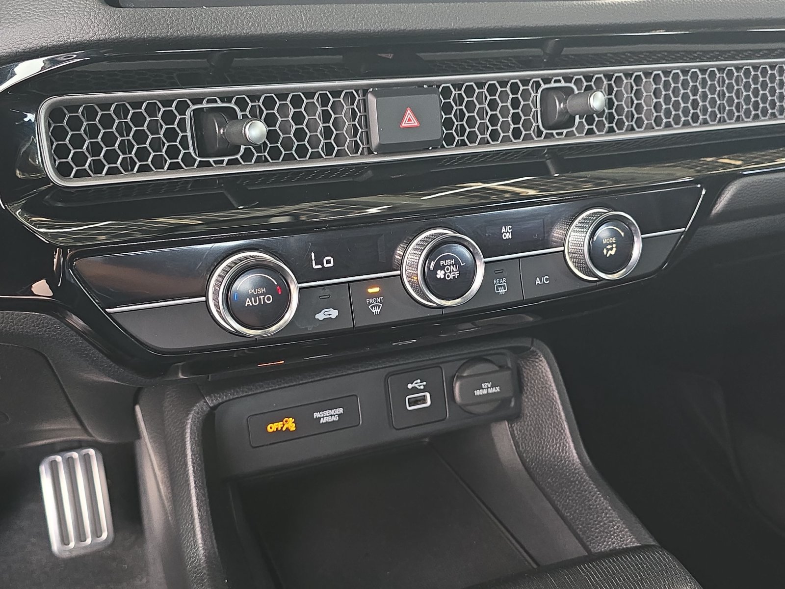 Used 2024 Honda Civic Sport image 25