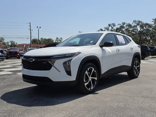 Used 2024 Chevrolet Trax RS w/ Driver Confidence Package FWD image 8