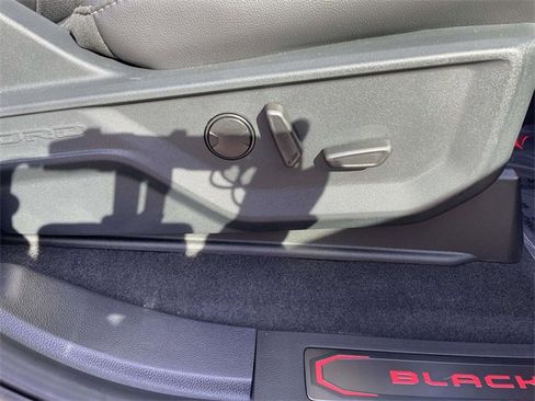 New 2025 Ford F150 Lariat w/ Equipment Group 501A Mid image 32