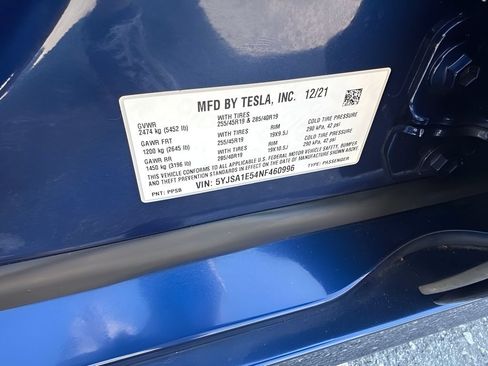 Used 2022 Tesla Model S AWD/4WD image 25