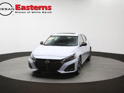 Used 2023 Nissan Altima 2.5 SR AWD/4WD image 52