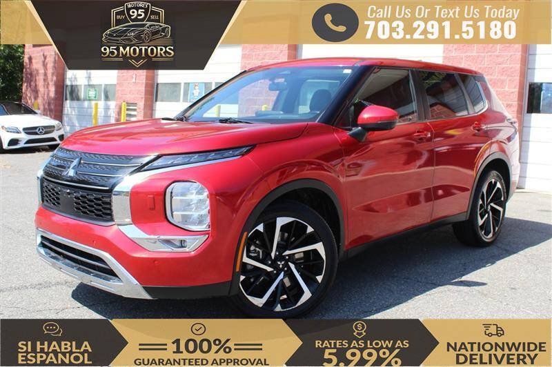 Used 2023 Mitsubishi Outlander SE AWD/4WD image 1
