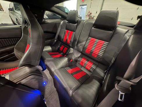 Used 2013 Ford Mustang Shelby GT500 RWD image 32