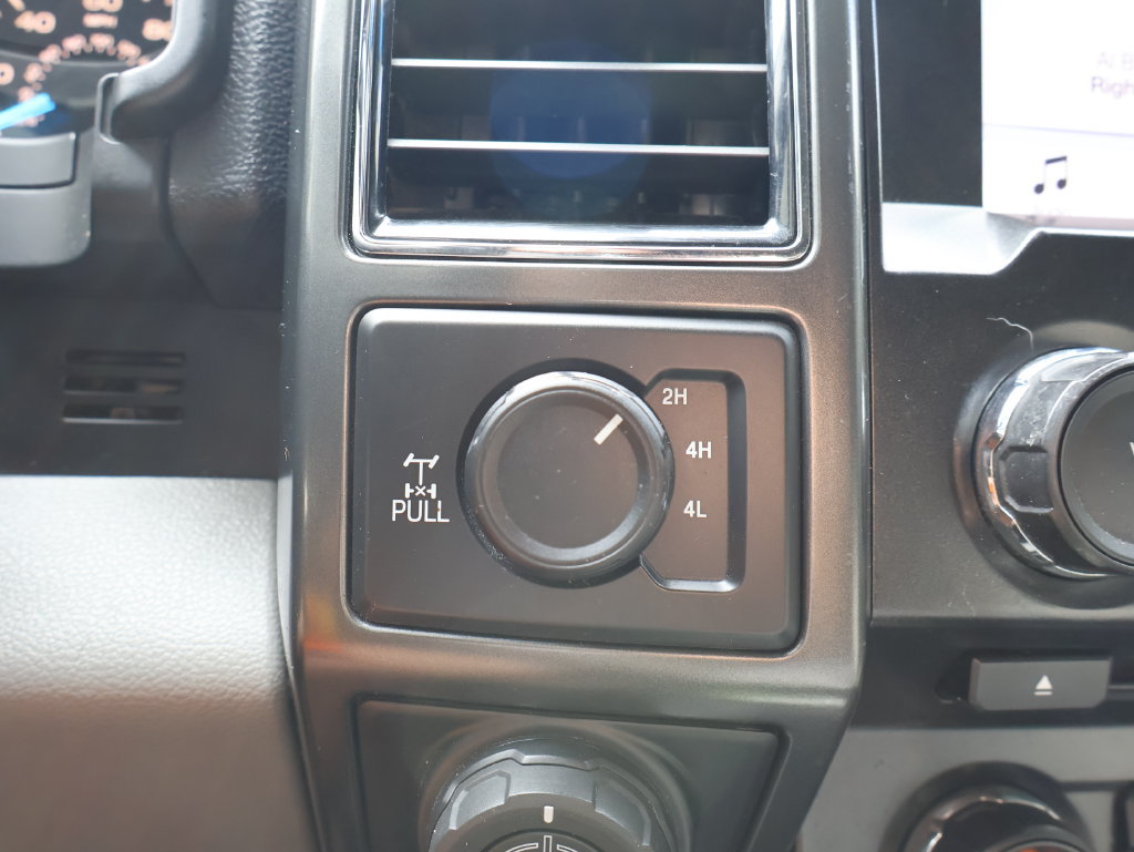 Used 2017 Ford F150 XLT w/ Equipment Group 301A Mid AWD/4WD image 20