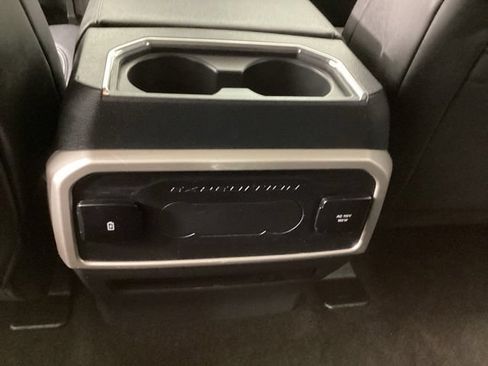 Used 2022 Ford Expedition XLT AWD/4WD image 35