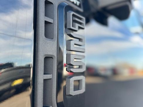 Used 2023 Ford F250 Lariat w/ Lariat Ultimate Package image 7