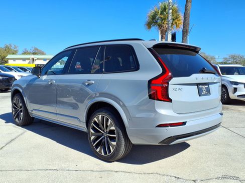 New 2026 Volvo XC90 B6 Ultra image 5
