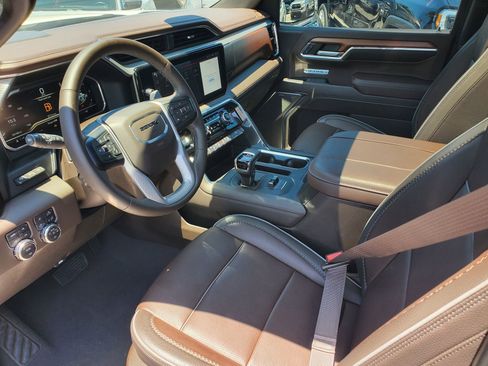 Used 2023 GMC Sierra 1500 Denali w/ Denali Reserve Package AWD/4WD image 19
