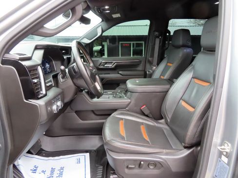 Used 2024 GMC Sierra 2500 AT4 w/ AT4 Premium Plus Package image 29