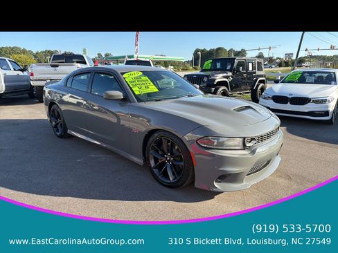 Used 2019 Dodge Charger Scat Pack RWD image 1