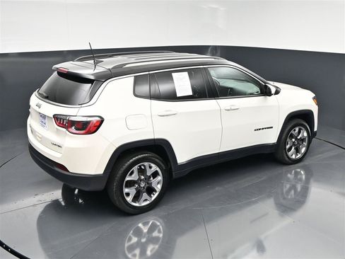 Used 2020 Jeep Compass Limited AWD/4WD image 24