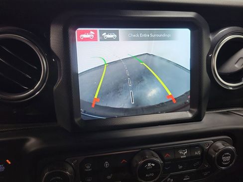 Used 2023 Jeep Wrangler Unlimited Rubicon 392 w/ Xtreme Recon 35" Tire Package image 16