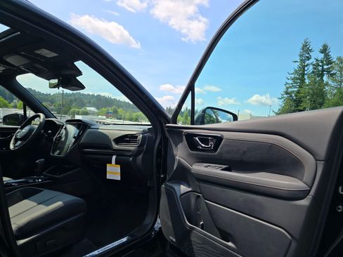 New 2026 Subaru Forester Touring AWD/4WD image 25