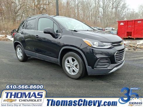 Certified 2019 Chevrolet Trax LT image 1